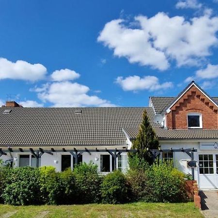 Haus Schmidt Lägenhet Alt Bukow Exteriör bild